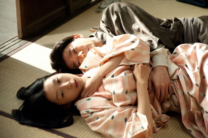 『戦争と一人の女』 main