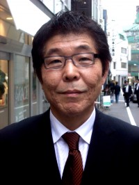 末井顔写真 (1)