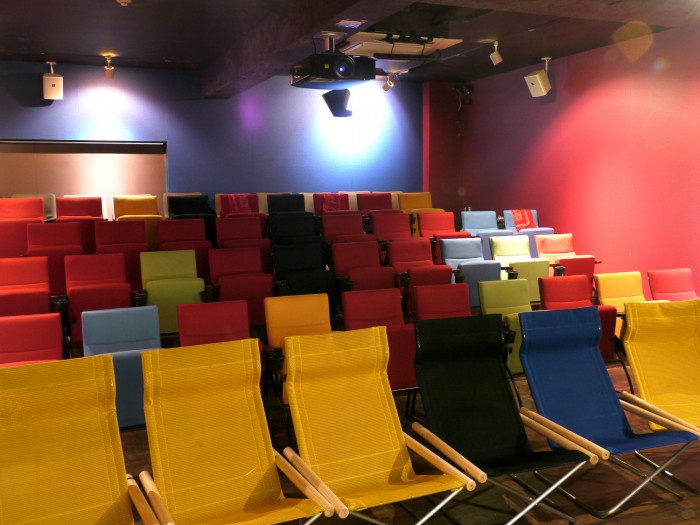 1か月以内に観た映画の半券のご提示で映画料金が1,300円に!映画ファンのための新たな割引サービス「映画半券割引」10/5スタート! FACTORY_003
