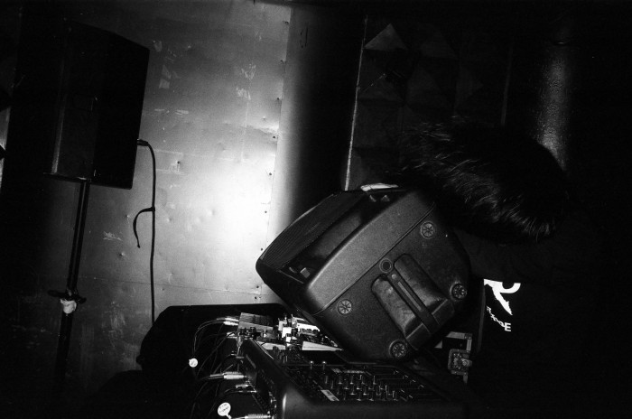 中国発(初)のノイズ・ドキュメンタリー『Sonic Rituals 声响仪式』日本初上映 & LIVE(出演:Mei Zhiyong、Dee、Usisi) meizhiyong 1