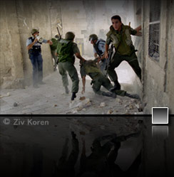 1000の言葉よりも 報道写真家ジブ・コーレン('06イスラエル) 廃盤 映画『1000の言葉よりも-報道写真家ジブ・コーレン』公式サイト